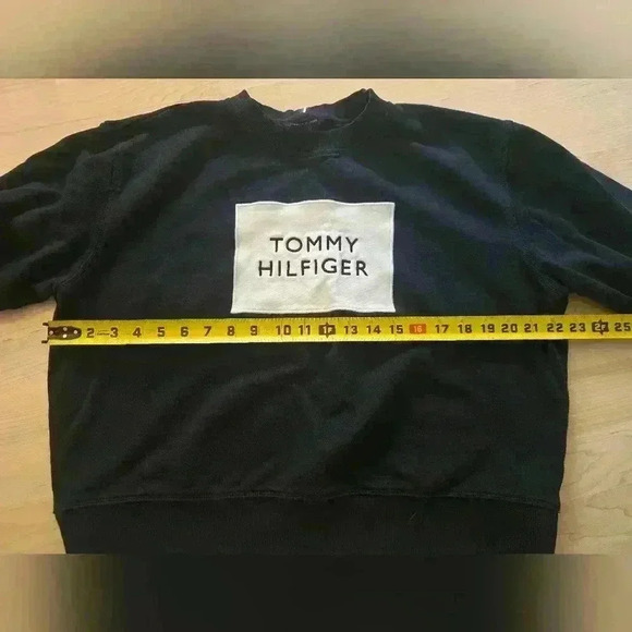 Tommy hilfiger crew neck sweatshirt size medium - Picture 5 of 7